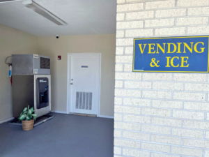Ice machine, potted plant